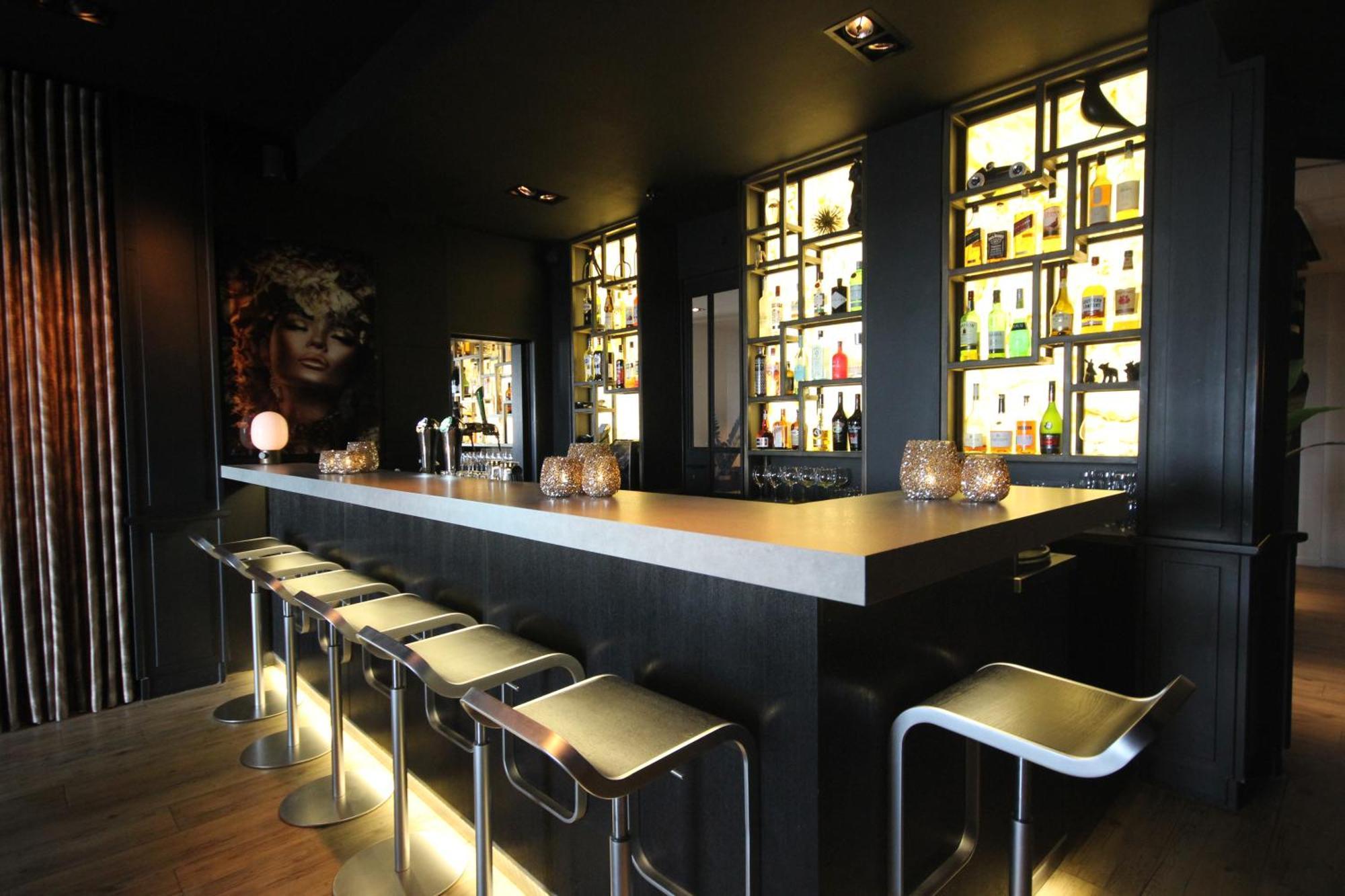 Hotel Hogerhuys - Adults Only Noordwijk Bagian luar foto