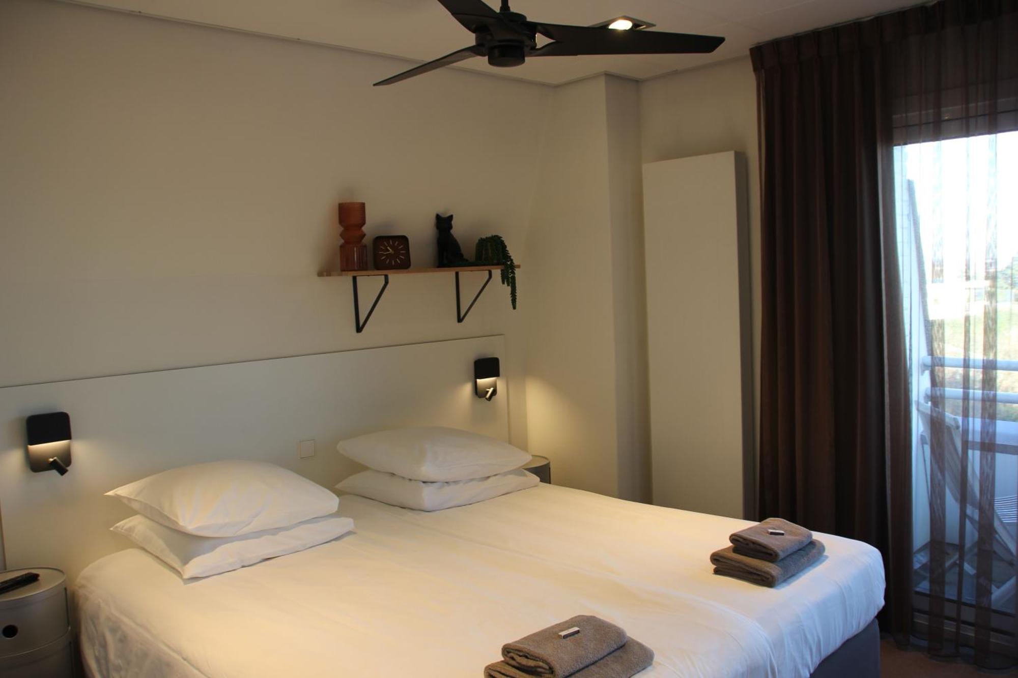 Hotel Hogerhuys - Adults Only Noordwijk Bagian luar foto