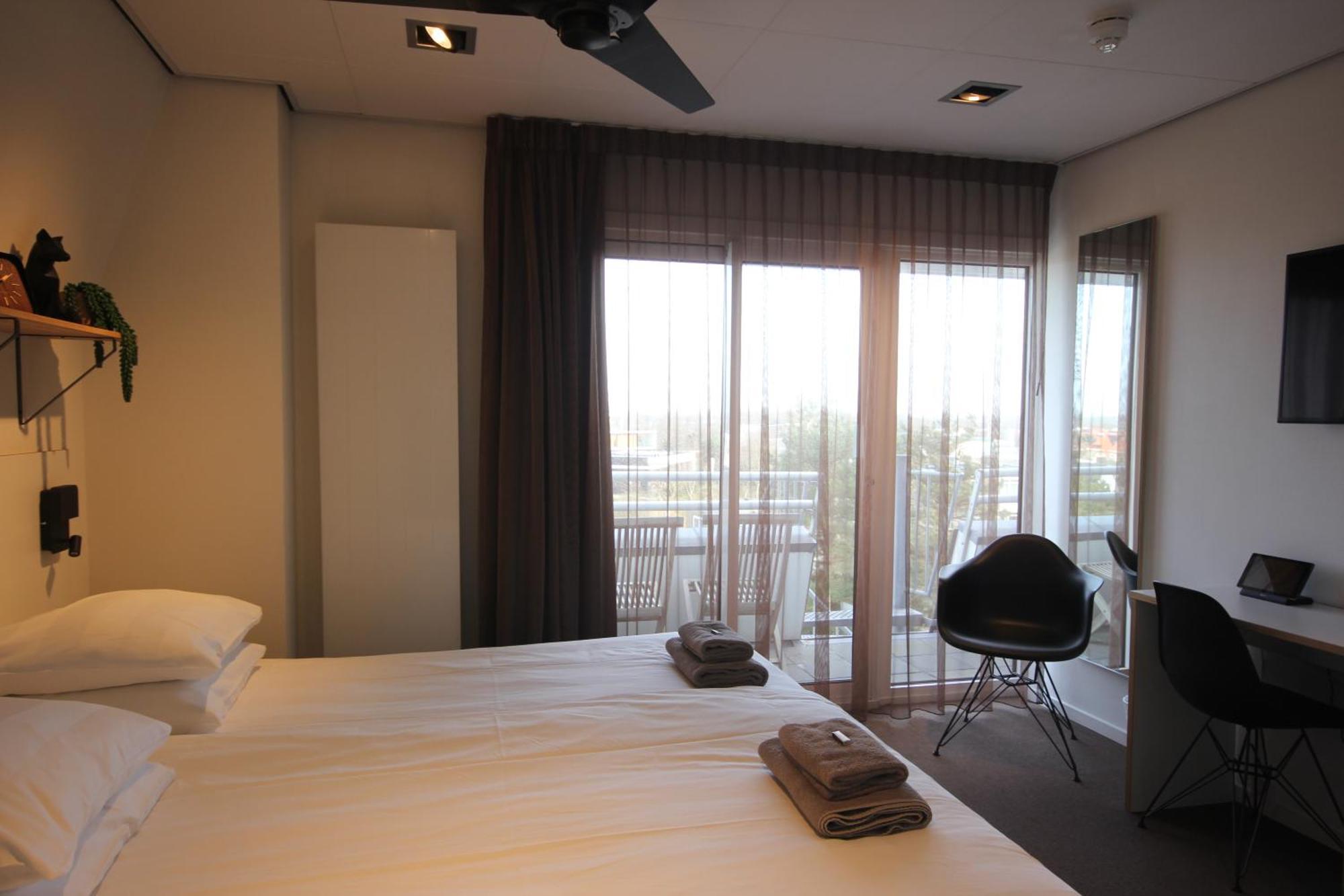Hotel Hogerhuys - Adults Only Noordwijk Bagian luar foto