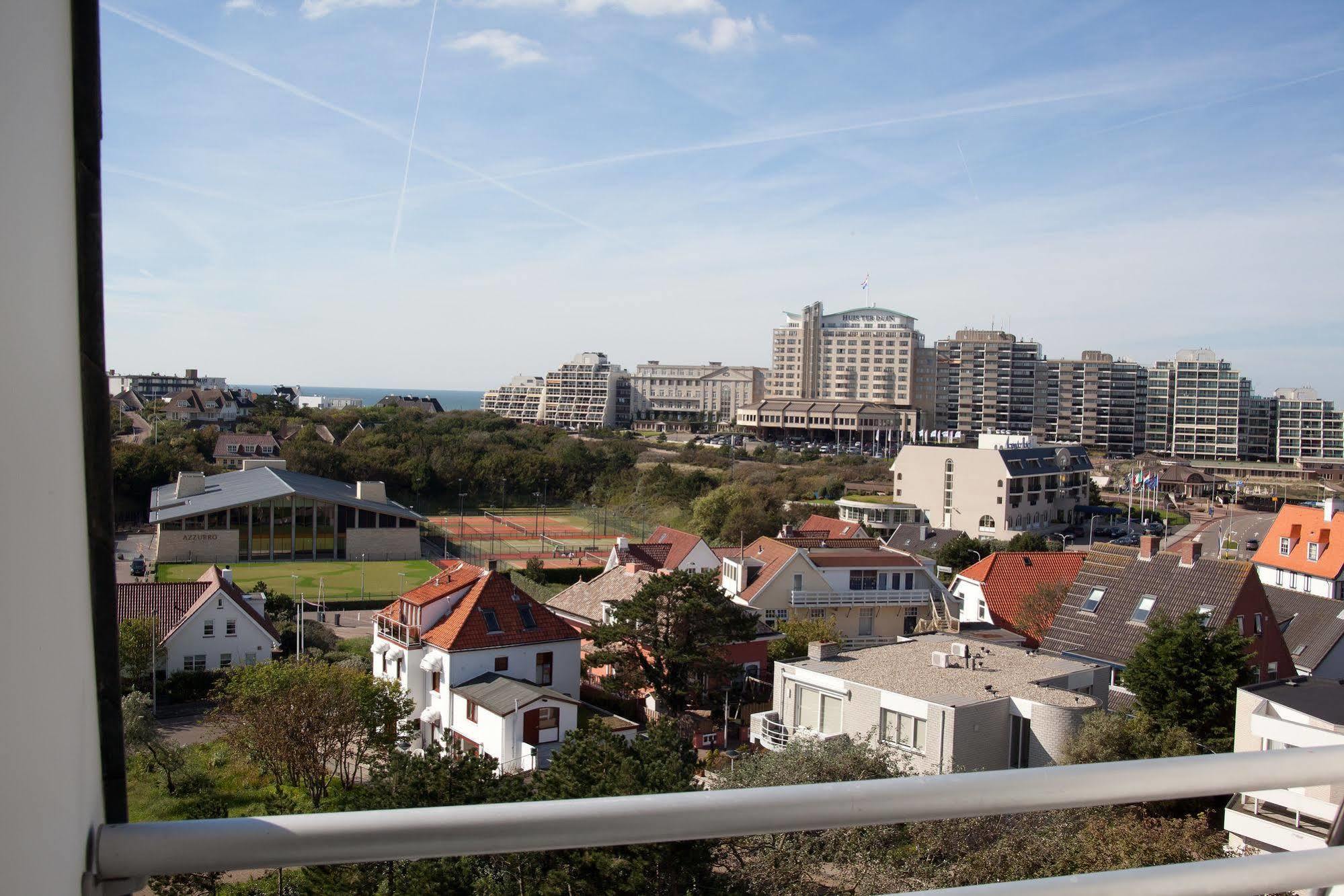 Hotel Hogerhuys - Adults Only Noordwijk Bagian luar foto